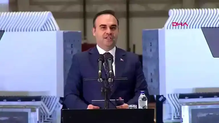 Bakan Kacır: Yenilenebilir Enerjide Dev Fırsat!